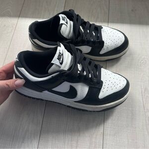 Nike Dunks 7.5